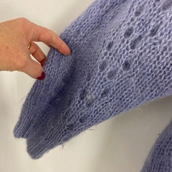 Chelsea Young Lt. Blue Mohair V Neck Loose Knit Sweater Women's Large - Picture 6 of 13